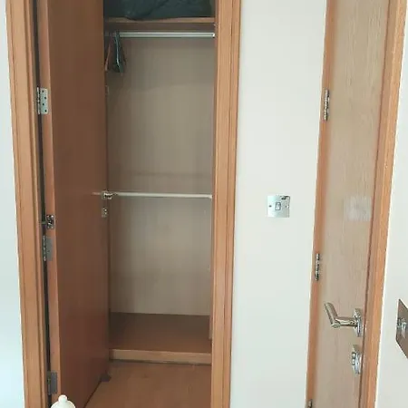 Bedroom With Private Bathroom 18 *