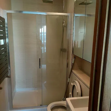 Οργανωμένο κάμπινγκ Bedroom With Private Bathroom 18 *